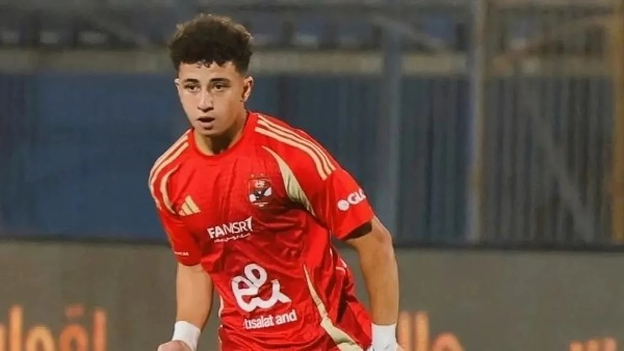 خطيرة .. أحمد حسن يوضح تفاصيل إصابة بلال عطية بمباراة الأهلي والجيش